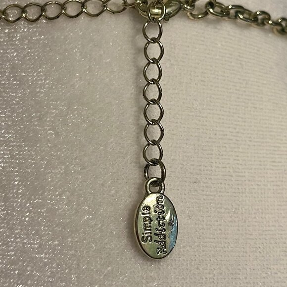 Vintage Simple Addiction White Beaded Gold Tone Statement Necklace - Picture 2 of 3